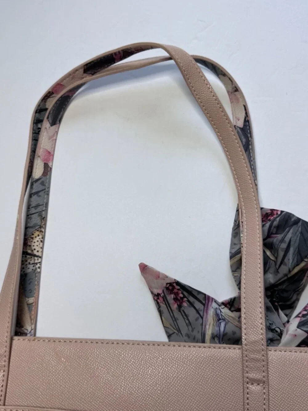 Betsey Johnson Pink Zaria Tote Shoulder Bag Purse & Wristlet Floral Faux Leather
